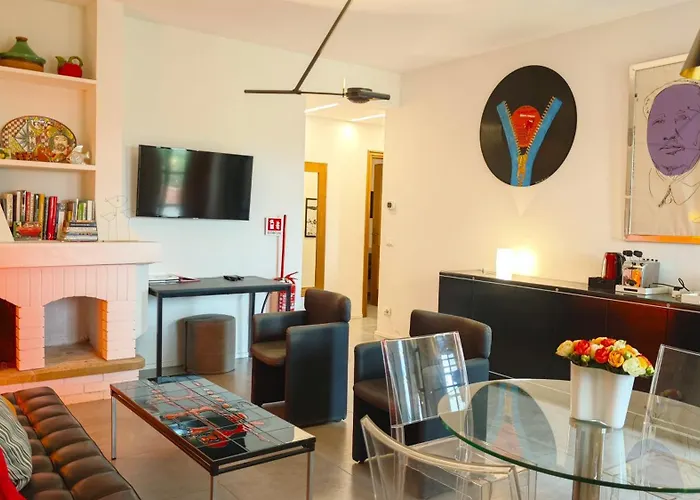 Hostdomus - Plasch Apartments-free Bike דירה